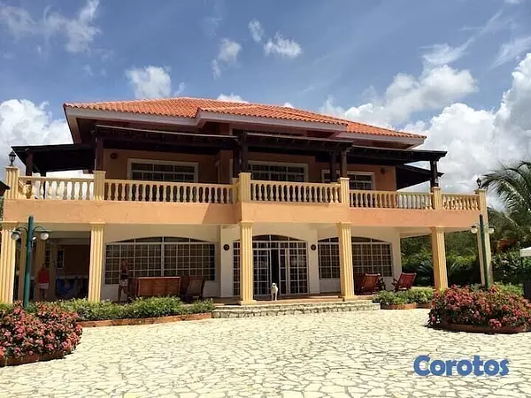 casas vacacionales y villas - VILLA EN JUAN DOLIO  2