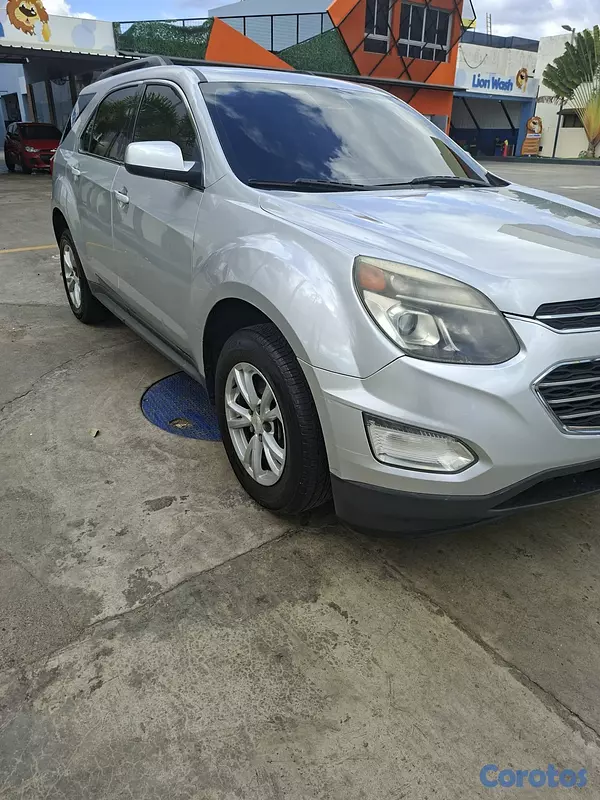 jeepetas y camionetas - CHEVROLET EQUINOX LT 2017 4