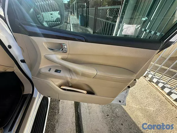 jeepetas y camionetas - lexus LX 570 2011 6