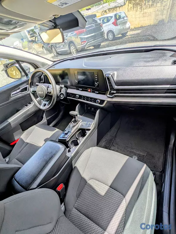 jeepetas y camionetas - Kia Sportage 2023 Clean CarFax 8