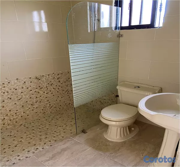 casas - Vendo Casa REMODELADA TOTAL en Buena vista II, 7 H 4