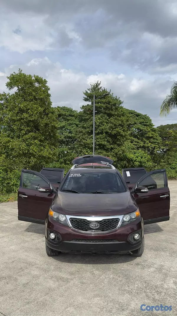 jeepetas y camionetas - Se vende KIA sorento 4