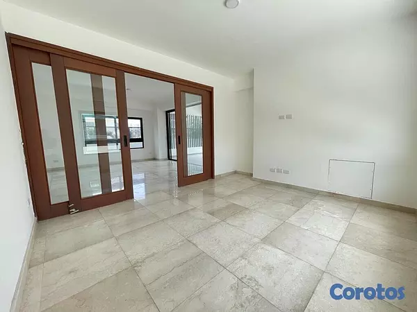 apartamentos - 𝘼𝙥𝙖𝙧𝙩𝙖𝙢𝙚𝙣𝙩𝙤 𝙙𝙚 𝙇𝙪𝙟𝙤 𝙘𝙤𝙣 𝙩𝙚𝙧𝙧𝙖𝙯𝙖 7