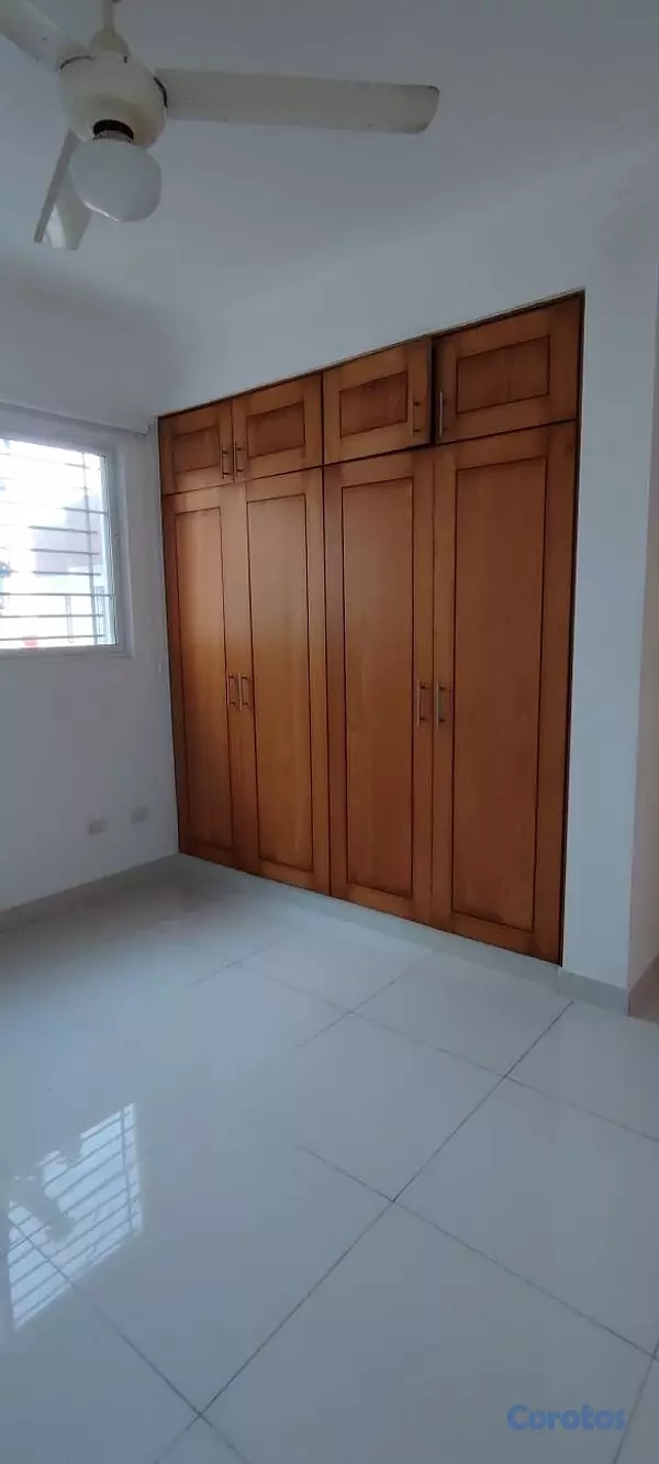 apartamentos - RENTO APTO 2DO PISO FRENTE AL HOMS SANTIAGO 13