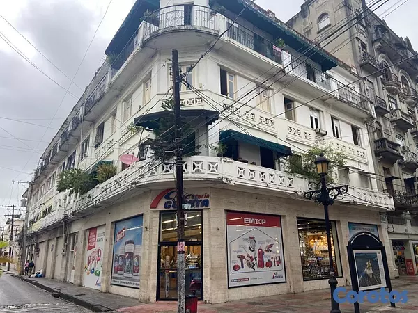 oficinas y locales comerciales - Venta de edificio comercial en la Zona colonial  3