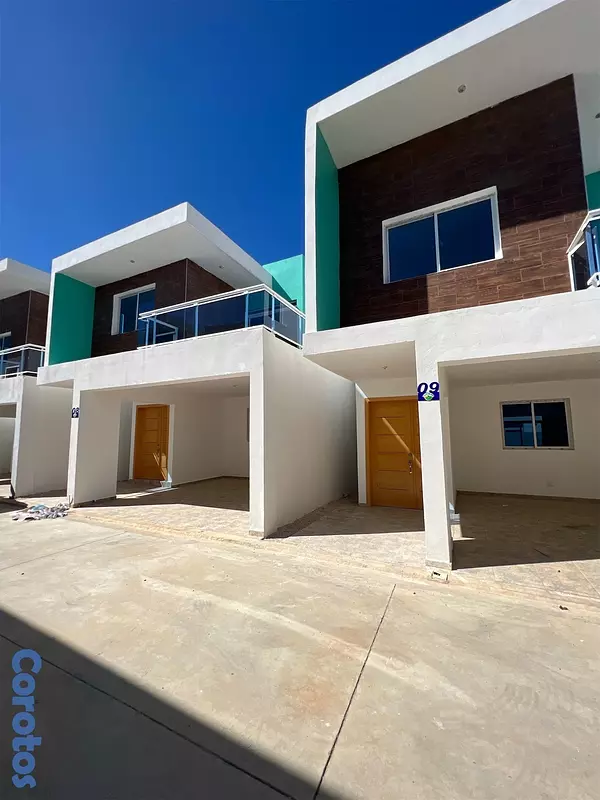 casas - Venta de casa en proyecto cerrado con piscina en la autopista de san Isidro 1