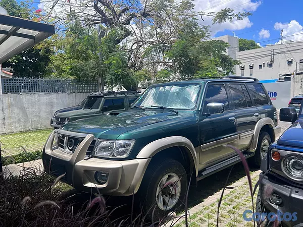 jeepetas y camionetas - Nissan Patrol 2002 Diesel, 4x4, leather – RD$500,0 2
