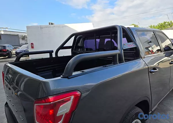 jeepetas y camionetas - KGM REXTON 2021 GRIS OSCURO DIESEL 19