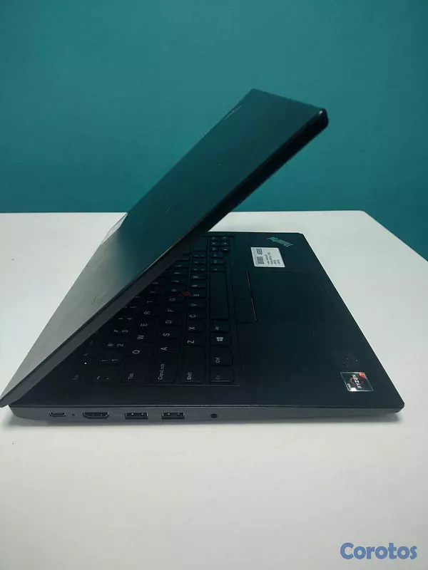 computadoras y laptops - `Laptop, Lenovo ThinkPad E495 / 10th Gen, AMD Ryze 4