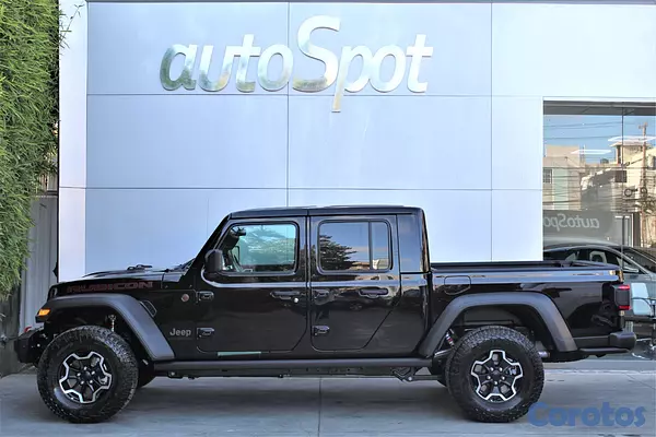 jeepetas y camionetas - Jeep Gladiator Rubicon 2024 5