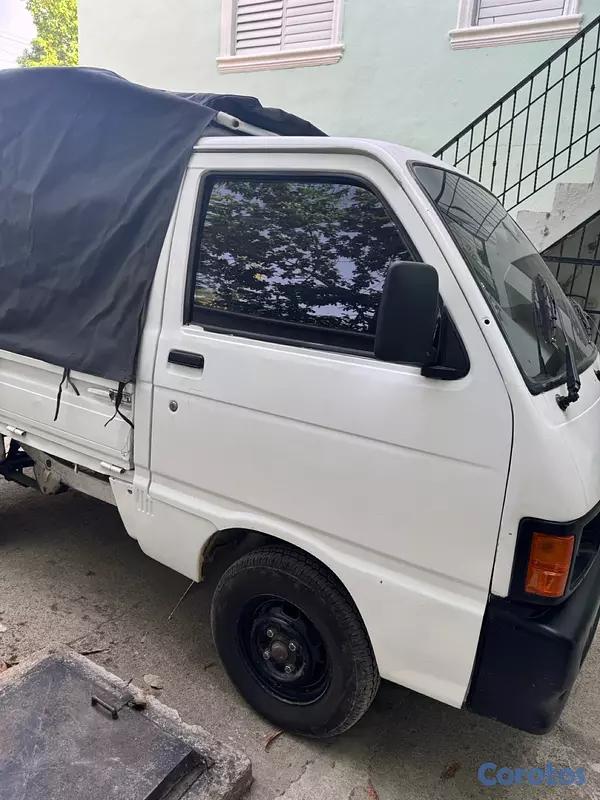 jeepetas y camionetas - vendo una platanera en buenas condiciones teléfono 9