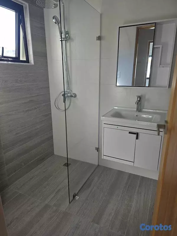 apartamentos - Urbanización Real, Apartamento con 110 MTS Terraza + 145MTS 2 Hab. + Servicio 15