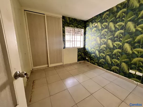 apartamentos - venta de apartamento 2do piso en la autopista de san Isidro Santo Domingo este  7
