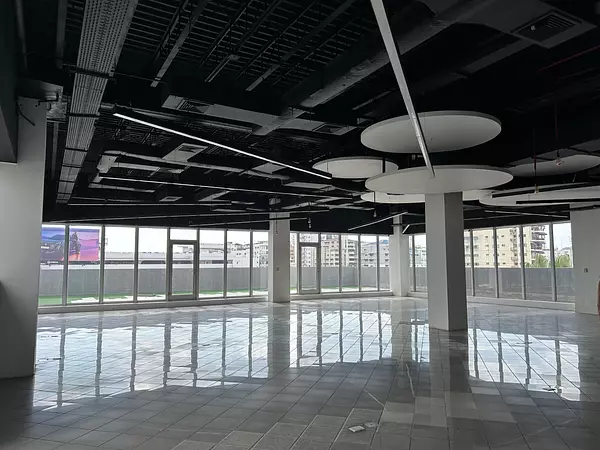 oficinas y locales comerciales -  Edificio corporativo alquiler en Naco 2