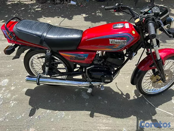motores y pasolas - Yamaha  9