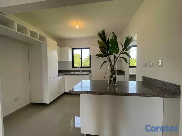 apartamentos - Apartamento en Venta con Piscina, Urb. Brisas Del  5