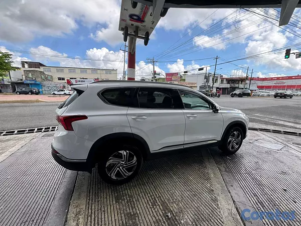 jeepetas y camionetas - hiunday santa fe 2023 panorámica 3