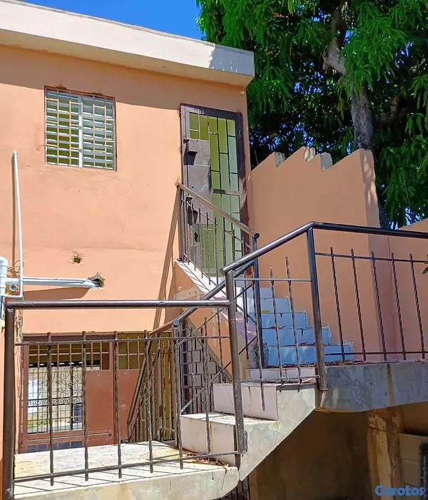 casas - Casa 2 pisos, 2 viviendas independientes, parqueo  8