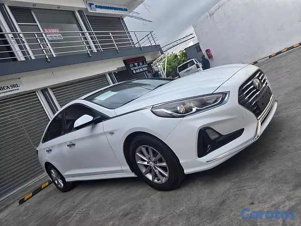 carros - HYUNDAI SONATA NEW RISE 2018 BLANCO GASOLINA 10
