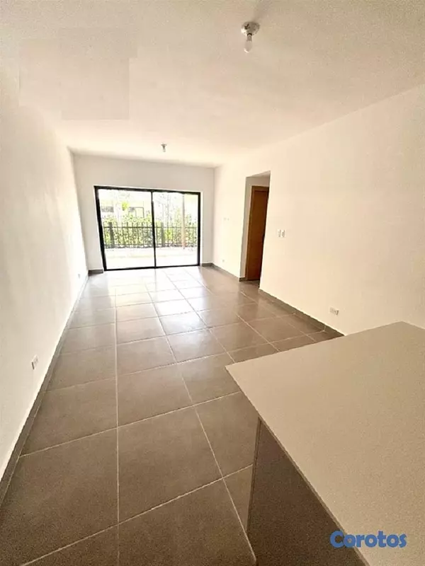 apartamentos - Apartamento en Gazcue Malecon con patio  3