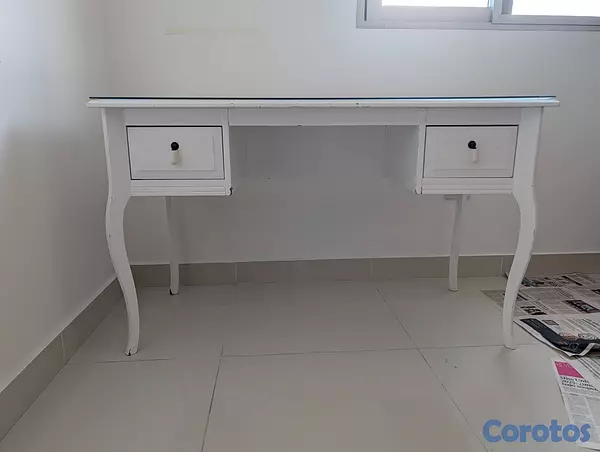 muebles y colchones - Venta de escritorio vintage de Ikea (usado) con cristal  5