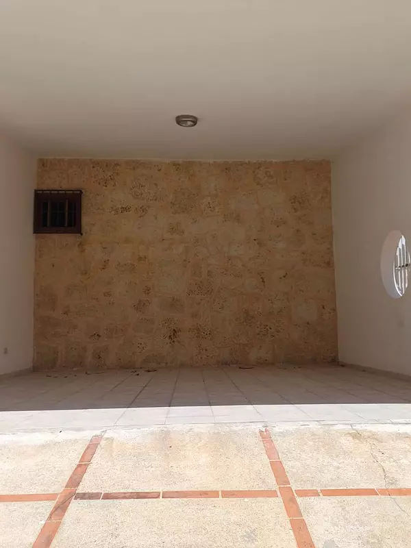 casas - Vendo hermosa casa en Arroyo Hondo!

Precio:
$16,500,000.00

Marquesina para 4 � 3