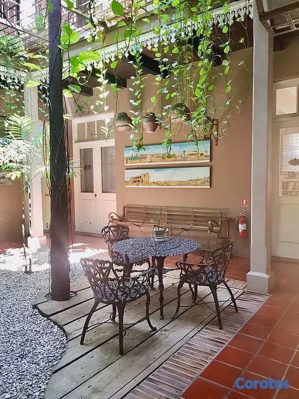 casas - Propiedad en la Zona Colonial para reformar  8