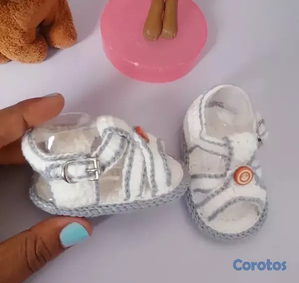 ropa y zapatos - Sandalias, zapatillas, tenis , zapatos, vestido, v 2