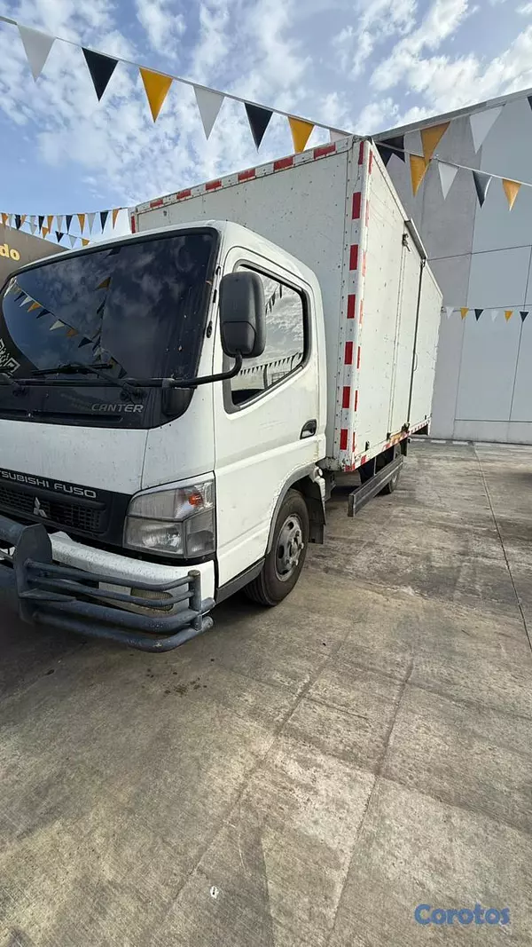 camiones y vehiculos pesados - Mitsubishi Motors Fuso 2018 1