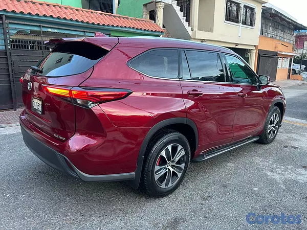 jeepetas y camionetas - Toyota Highlander 2020 full clean 8