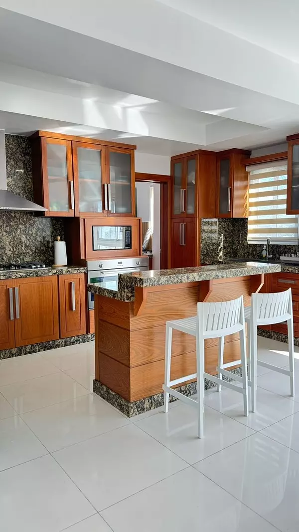 apartamentos - Hermoso Apartamento en Rincon Largo 2