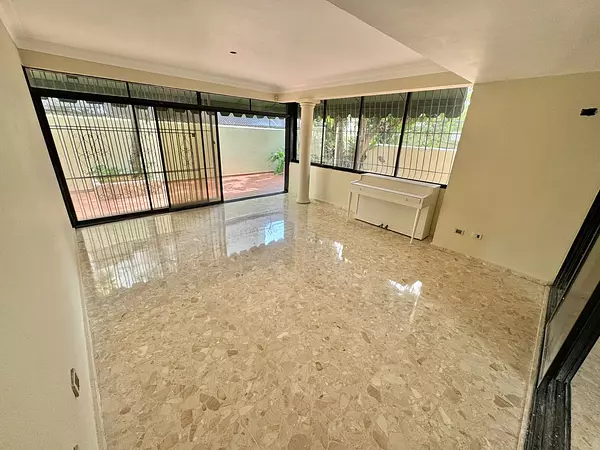 casas - Alquilo casa en Mirador Sur 10