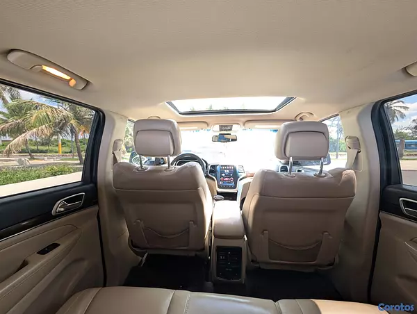 jeepetas y camionetas - Jeep Grand Cherockee 2014. Excelentes condiciones! 2