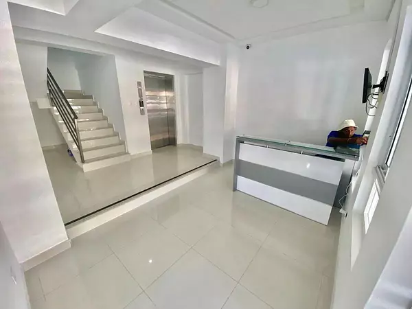 apartamentos - Apartamento en Alquiler
LOS RESTAURADORES
US$ 1,250.00 Amueblado 4
