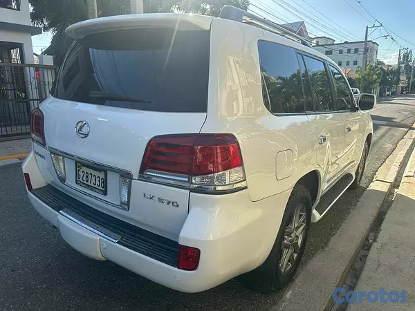 jeepetas y camionetas - lexus LX 570 2011 10