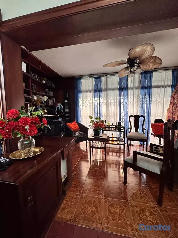casas - Casa de 4 habitaciones en venta en Costa Verde Av. 11