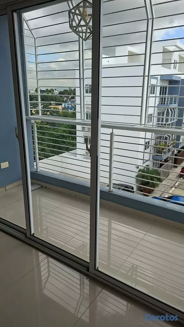apartamentos - 🏡 Apartamento en Alquiler con Terraza Privada y Pi 8