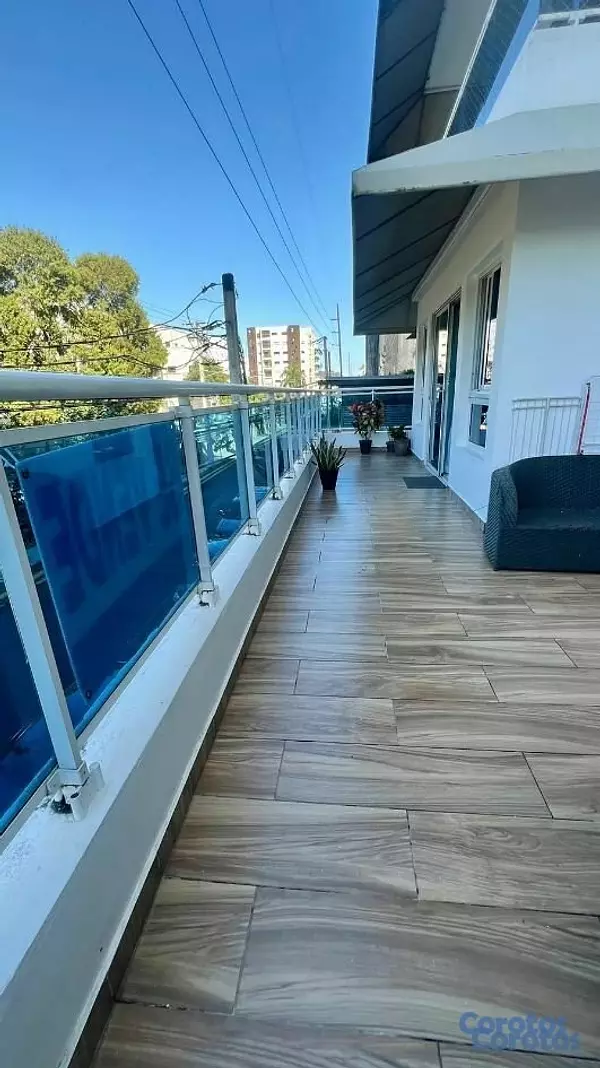 apartamentos - Amplio Apartamento con Terraza en El Renacimiento  4