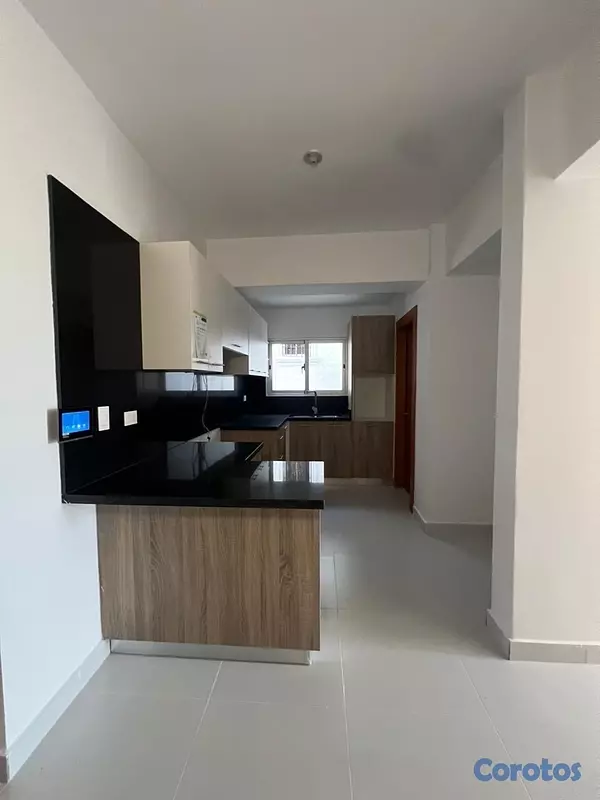 apartamentos - Apartamento en Alquiler en Mirador Norte, 6to piso.  9