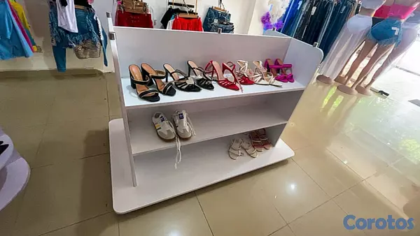 articulos de oficina - vendo todo lo de una tienda de ropa de mujer  3