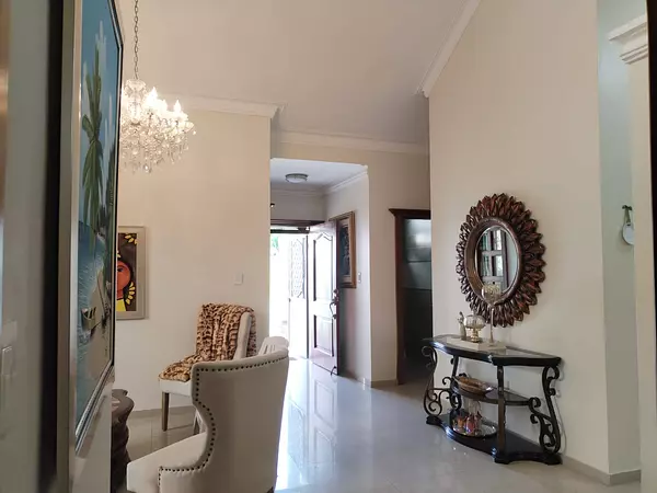 casas - Vendo casa en Urbanización Miramar. 4