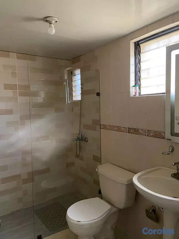 apartamentos - Alquiler  Bella Vista  2 habitaciones  2 baños  Sa 2