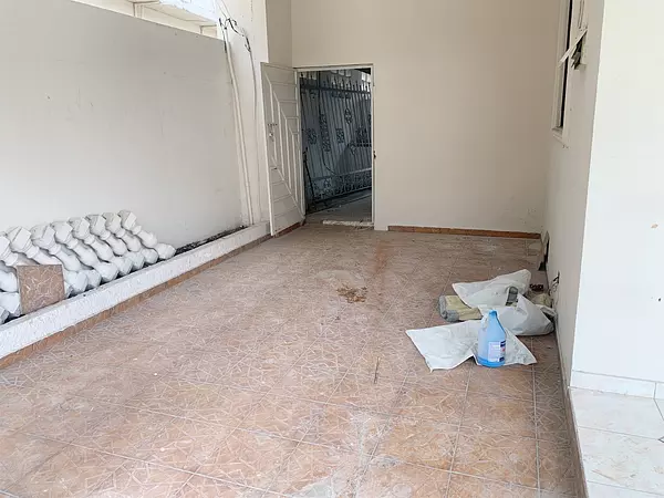 casas - Casa con fines comerciales  7