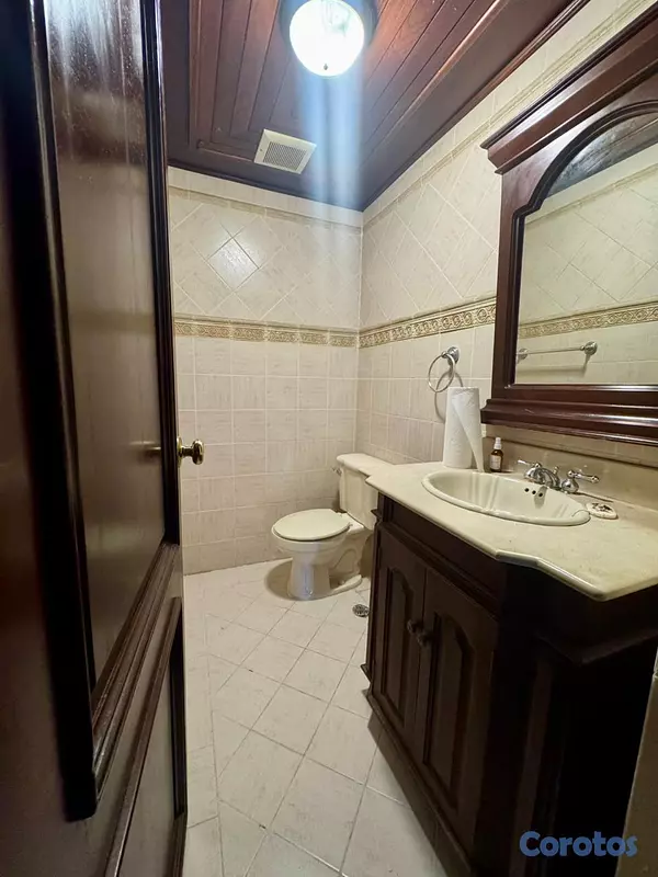 apartamentos - Apartamento de 300 Metros en alquiler En Piantini, 16