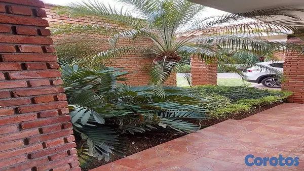 casas vacacionales y villas - Villa Exclusiva y Amueblada en Metro Country Club, Juan Dolio 4