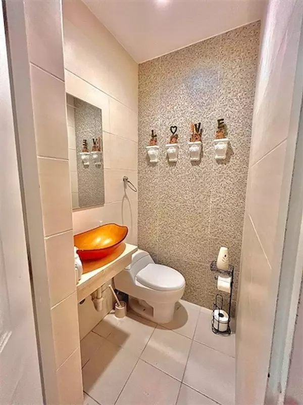 casas - Casa de venta en Cerro Hermosos 3