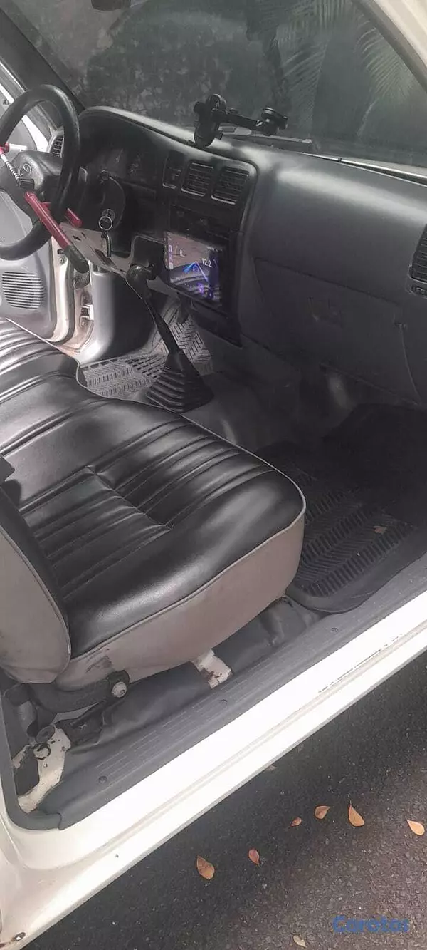 jeepetas y camionetas - TOYOTA HILUX 99, LA MAS NUEVA 8