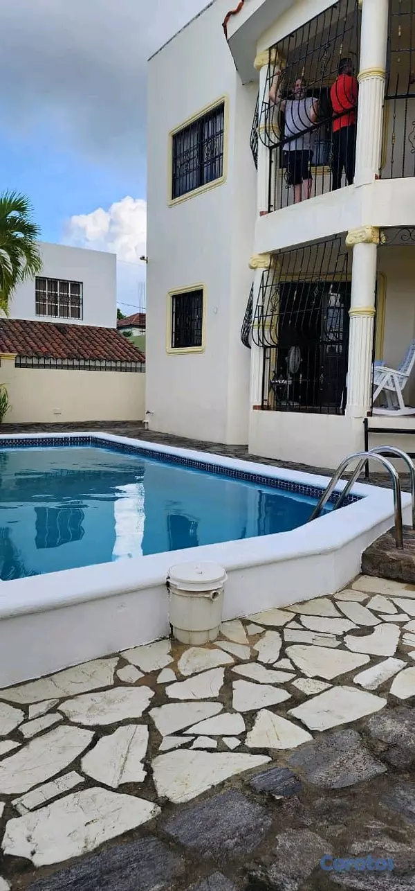 casas - casa amplia en residencial en la parte alta de puerto plata  5