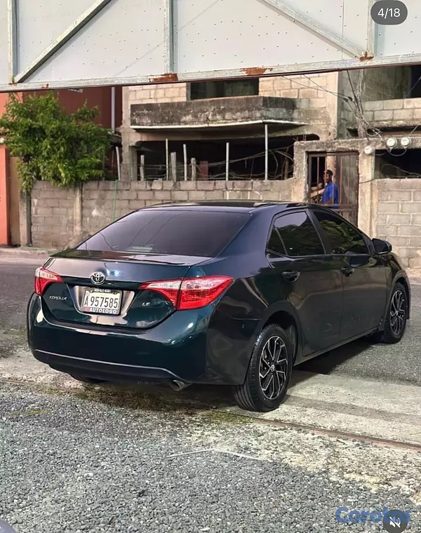 carros - Toyota Corolla LE 2018 4