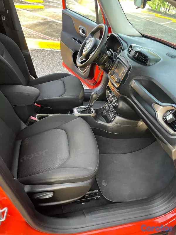 jeepetas y camionetas - Jeep Renegade Sport 2017, 4X4 impecable 6